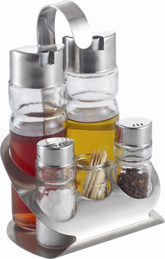 GLASS OIL AND VINEGAR CRUET SET
