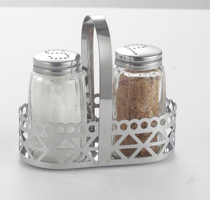 Glass salt and pepper shaker sets